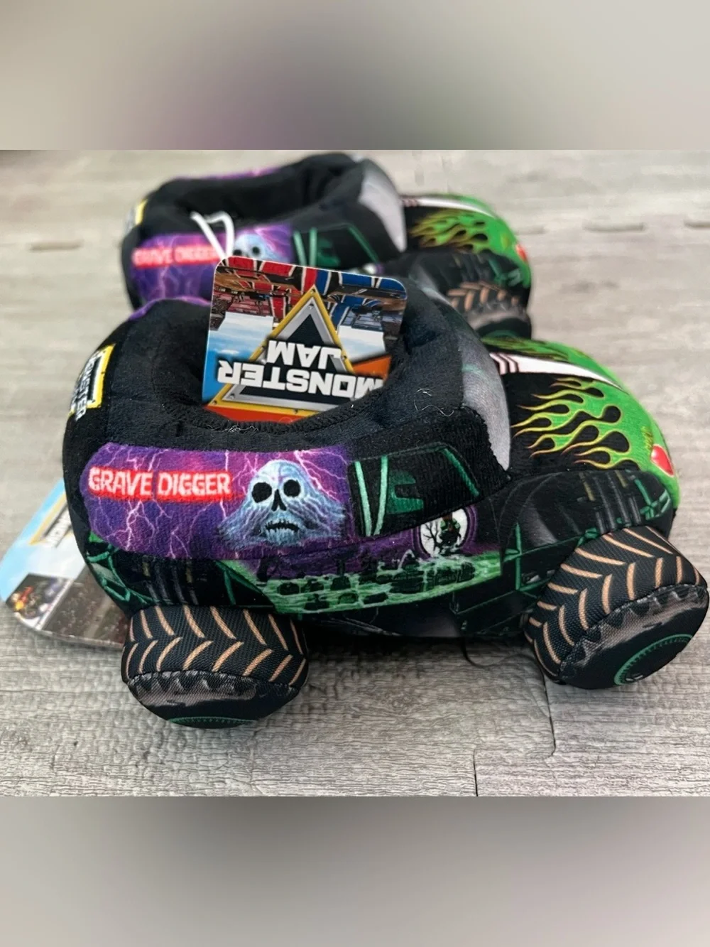 Monster Jam Grave Digger Boys Slip-On Slippers 5/6 Black Green Purple